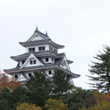 「日本一美しい山城」　郡上八幡城