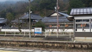 竹田城跡に行く際には、おすすめの駅となっています。