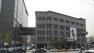 元三越の韓国最初の百貨店