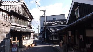 今も残るお伊勢まいりを支えた河崎の街並み