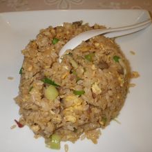 「特選海鮮梅蘭焼きそば」の脇役で頼むチャーハン。