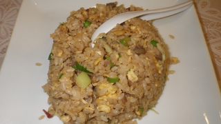 「特性海鮮梅蘭焼きそば」が美味しい。