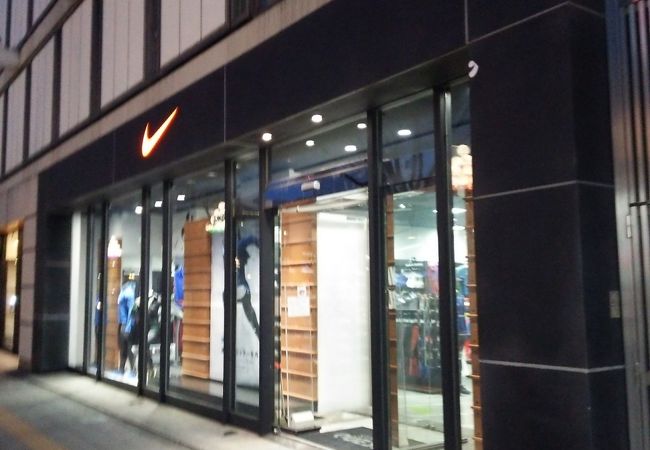 Nike Running Store Nagoya クチコミ アクセス 営業時間 名古屋 フォートラベル