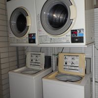 2台だけですが、フロント外に洗濯機200円と乾燥機100円