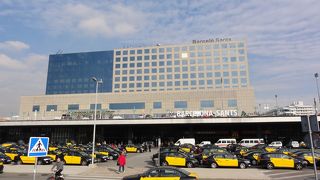 大きなターミナル駅