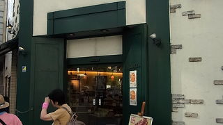 牛乳パンで有名