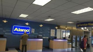 アラモで借りました