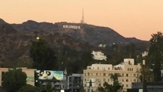ハリウッドサインがみえます
