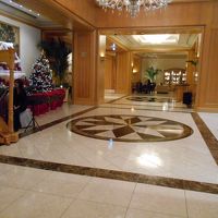 ロビー・フロント