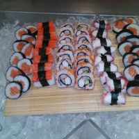 ラウンジの食事