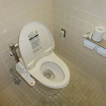 トイレがウォシュレット付きで綺麗