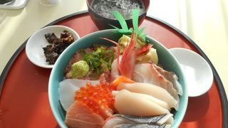 シーフードレストラン うおっせ