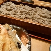 駅ナカでへぎ蕎麦が食べれます。