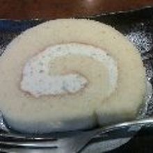 だだちゃ豆ロールケーキ