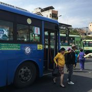 長距離行きのバスターミナル