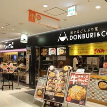 ２階フードコート