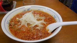 醤油、味噌、塩の味から選択する勝浦担々麺