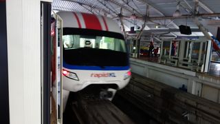 ゆいレールのような感じ