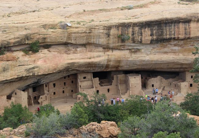 ユネスコの世界文化遺産に指定されている国立公園です