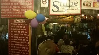 ターペー門近くの旧市街側にあるレストラン