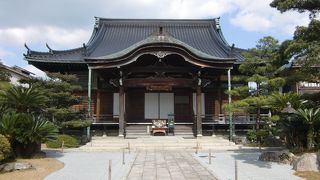 見所が多い近松寺