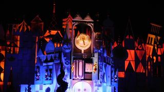 パレード、ショーも比較的ゆったり