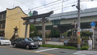 天神祭の鉾流神事が由来の橋