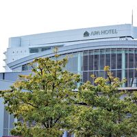 ホテルの外観です。ビジネスホテルとしては十分な立地にあります