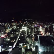 西側の夜景です。