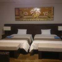 広く落ち着いた室内