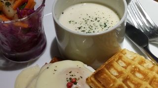 混んでいるのに提供がはやい！