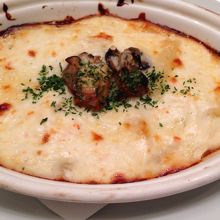 牡蠣とカニクリームグラタン