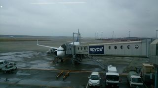 半円形のターミナルビルのメリット