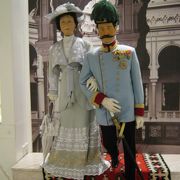 オーストリア・ハンガリー帝国の皇太子夫妻が暗殺事件の展示があります。