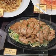 おすすめは、鹿肉ジュージュー焼きですね。 価格相当のコストパフォーマンスの良い、おいしい鹿肉ジュージュー焼きを食べる事ができます。