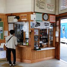 明智駅の「きっぷうりば」です。