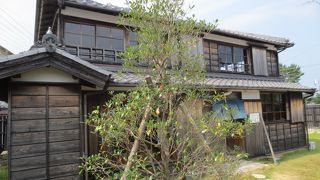 地元の名士の邸宅