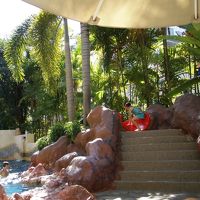 ジュニアﾌﾟｰﾙ短めのスライダーです