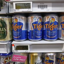 バラもありますよ。