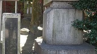 浅草生まれの俳人・小説家