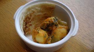 カレーもあり。