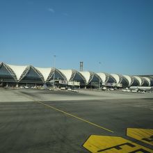 ターミナルビル