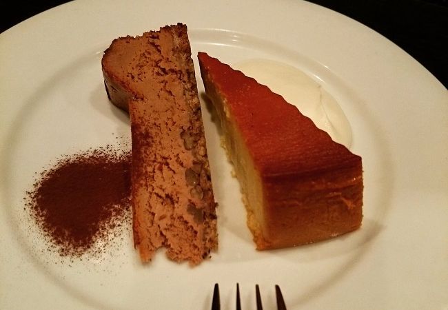 静かにおいしいケーキを