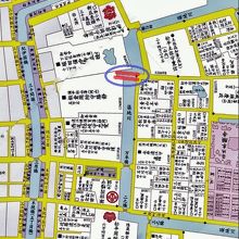 亀井橋は、築地川の橋梁の一つです。昭和に入りかけられました。