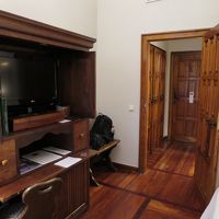 歴史を感じさせる室内