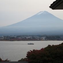 部屋からの富士山