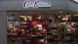 ポップで明るいデザイン