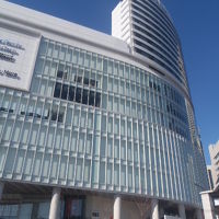 バス停から見たホテル