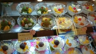 テラス席もあります。和スィーツのカフェ