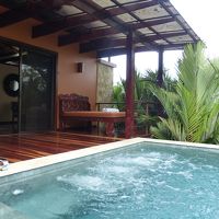 熱帯植物園がそのままリゾートホテルになったようなところです